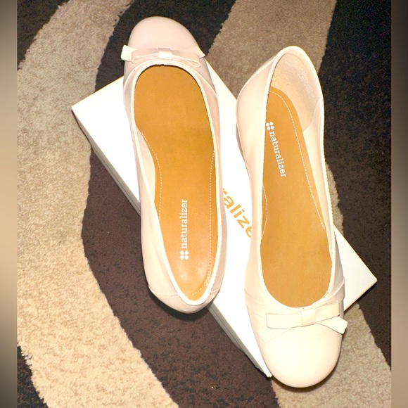 Naturalizer Shoes - NATURALIZER Essential Ballet Flat| Size: 7 1/2W Condition: New in Box| MSRP:$99
